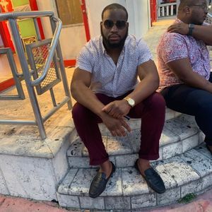 Meet your Posher, Clay